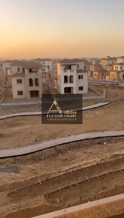 فيلا مستقلة للبيع في سيتي جيت – مرحلة جارنيت | إطلالة مباشرة على اللاندسكيب والجولف