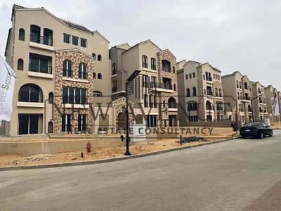 Delivered Apartment for sale at Green Square compound mostkbal city with open view