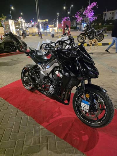 Z1000