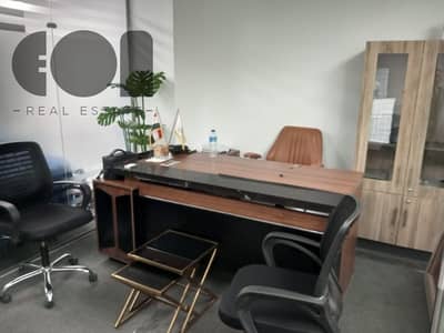 Investment opportunity not to be missed | Administrative headquarters for an amazing deal in the heart of the banks complex 
