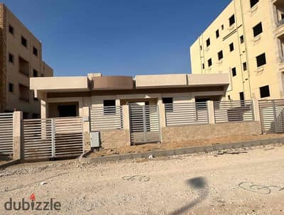 فيلا للبيع في القرنفل فيلات بالتجمع الخامس القاهره الجديده