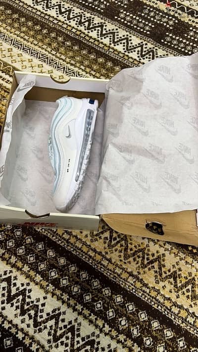 Nike Air Max New Mirror