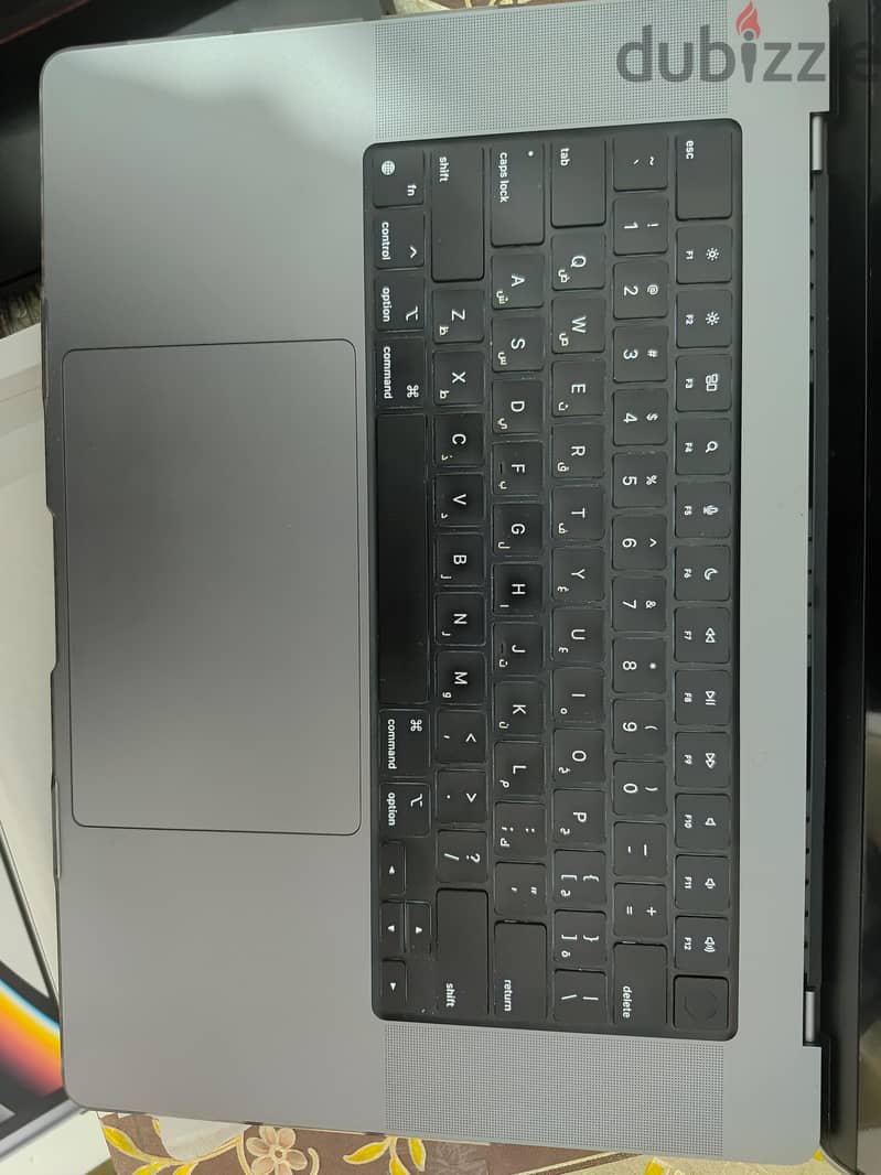 MacBook Pro 2021 M1 pro 1