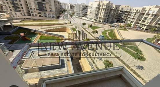 شقة للبيع في أفضل موقع في المشروع  -  استلام فورى - سعر لقطة اقل من سعر الماركت - Mountain View Icity - Club Park