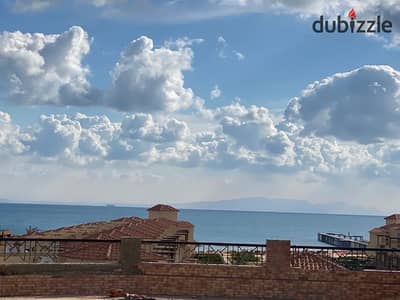 Duplex for sale at a snapshot price, area of ​​170 square meters + garden, with furniture and appliances, Ultra Super Lux