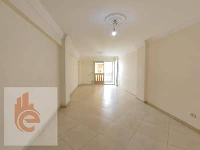 Apartment for rent in Smoha / Kamal El-Din Salah 165 m