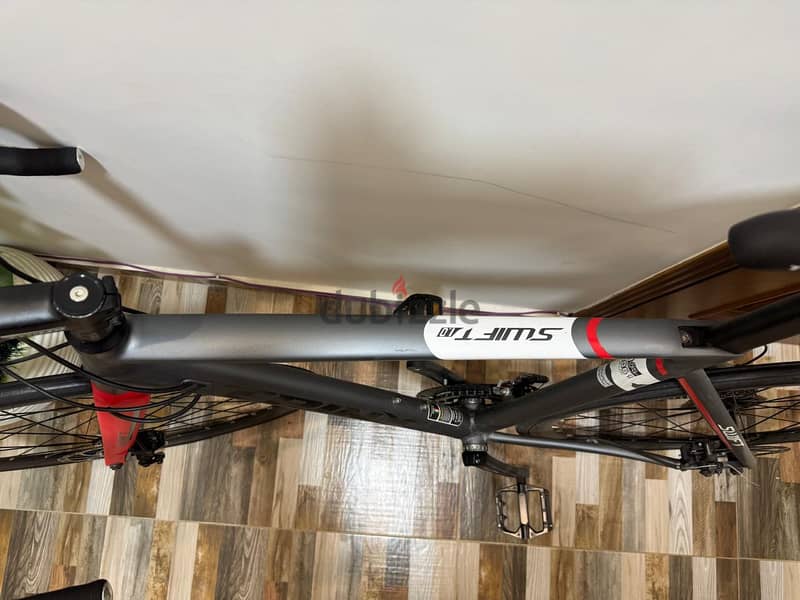 Trinx Swift 4