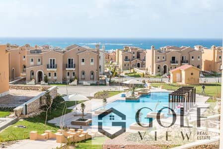 بنتهاوس113 م في ماونتن فيو راس الحكمه الساحل الشمالي(Mountain View, Ras Al-Hikma, North Coast) استلام فوري بالفرش و التكيفيات فيو مميز علي البحر