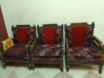 انتريه كنبه و4 كراسى مستعمل بحاله جيدة جدا