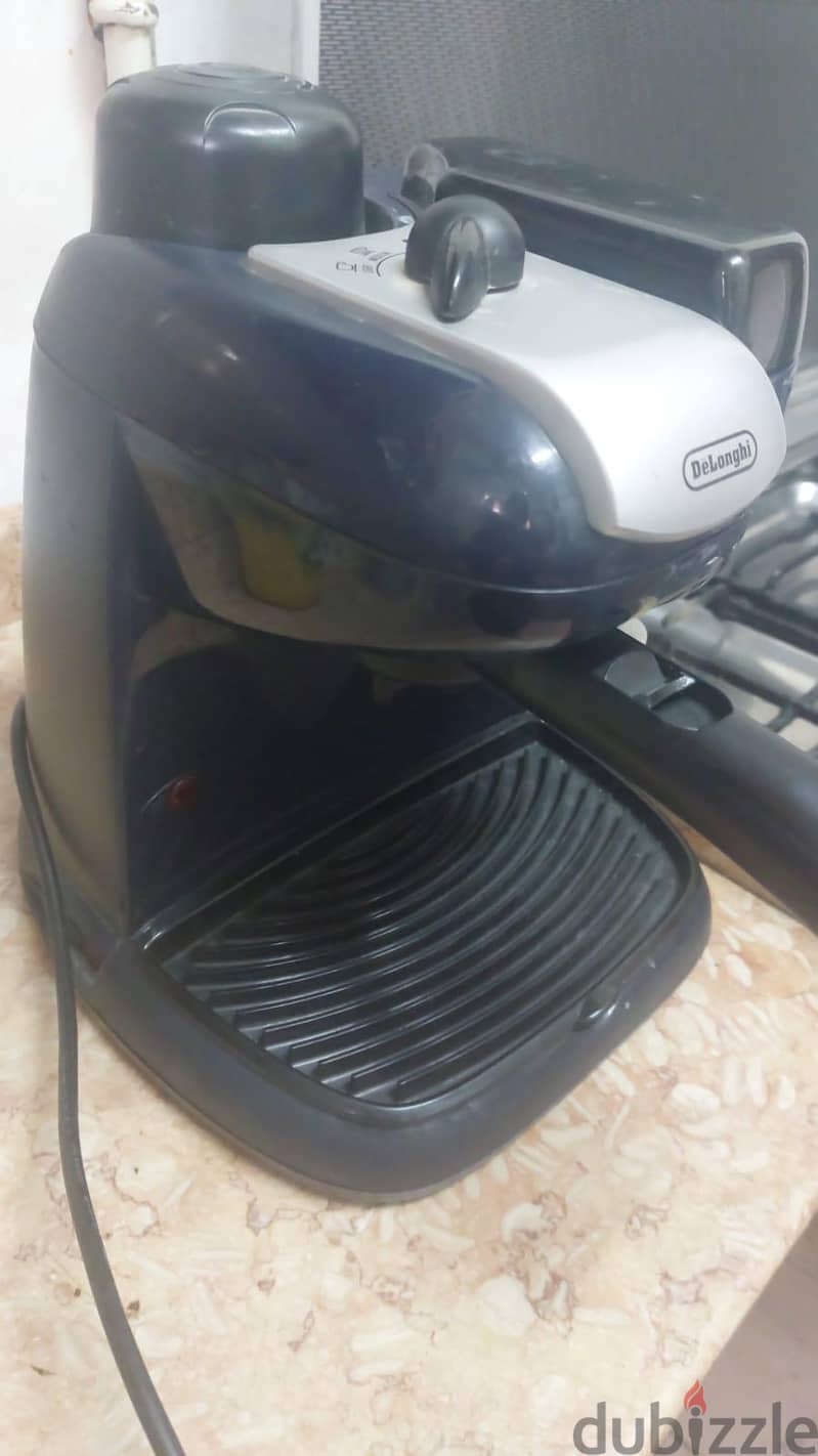 delonghi espresso & cappuccino machine EC9 3