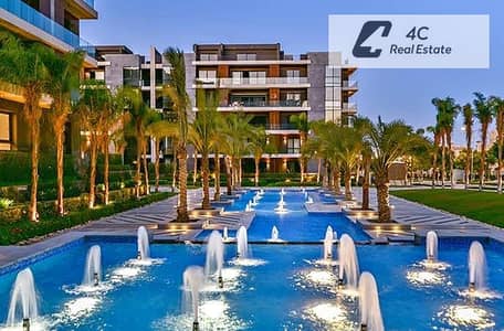 شقة بمساحة ٢٠٠ متر مربع للبيع بأقل من سعر السوق فيو لاند سكيب وwater features  في موقع متميز في الباتيو أورو EL Patio ORO