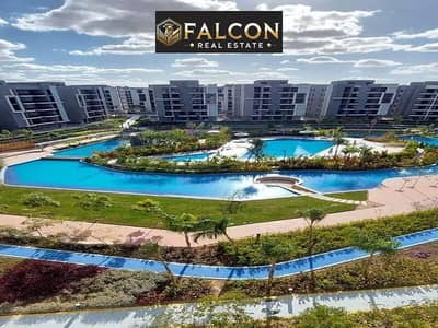 Ground floor apartment with garden, immediate delivery in Sun Capital Compound, October, best location in the compound.