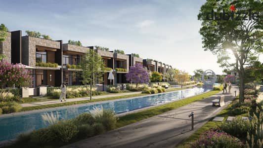 Townhouse villa 310 meters for sale in 6th of October directly on Al Wahat Road