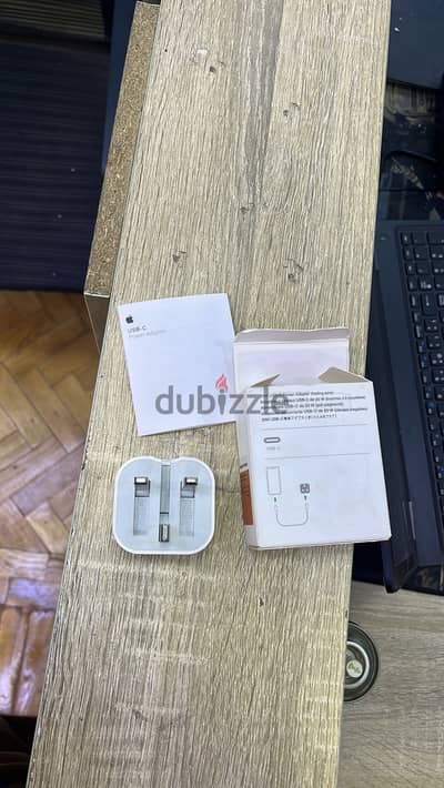 شاحن Apple 20W USB-C Original موديل A2344 – UK Plug