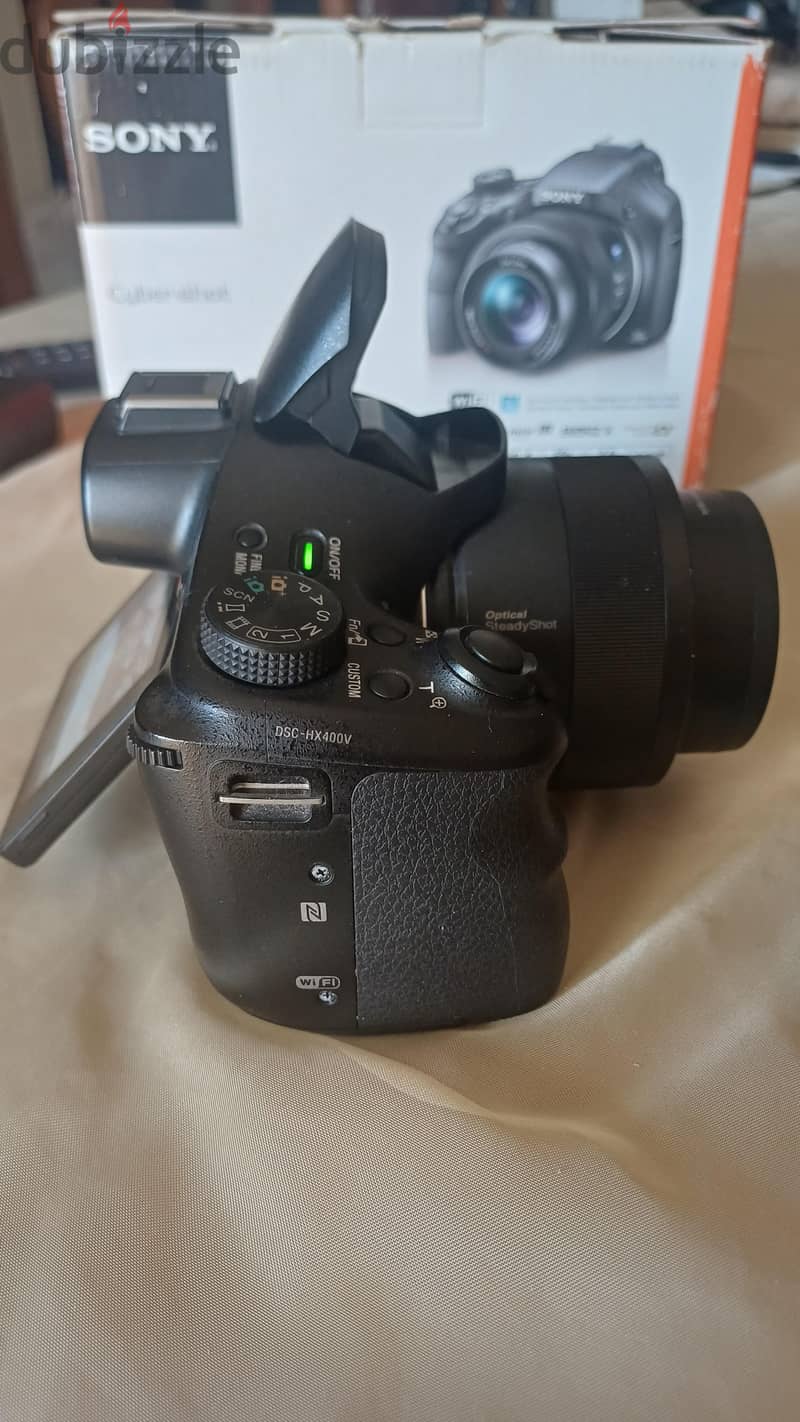 Sony Cyber-shot DSC-HX400V 2