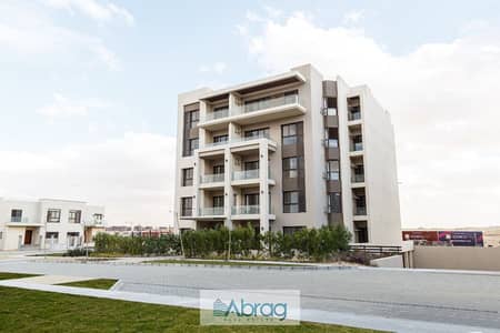 دوبلكس 210م بجاردن استلام فوري Address East
