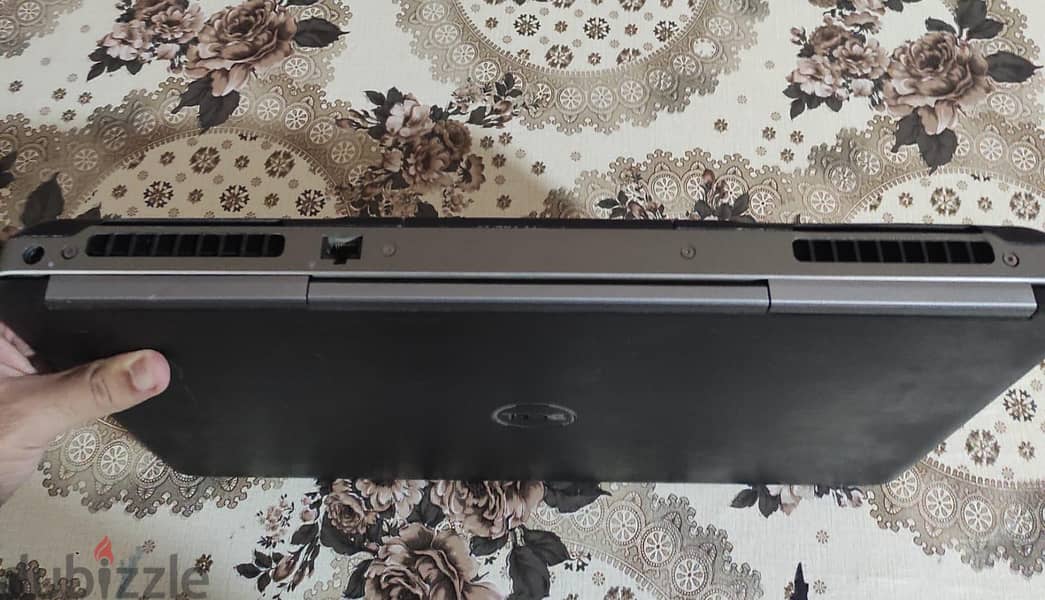 Dell Precision 7720 2