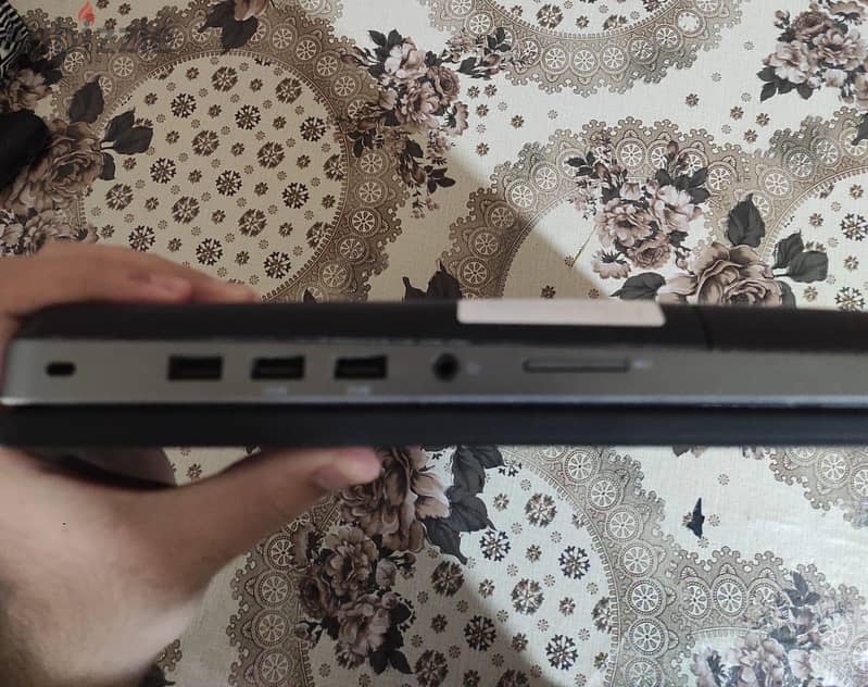 Dell Precision 7720 3