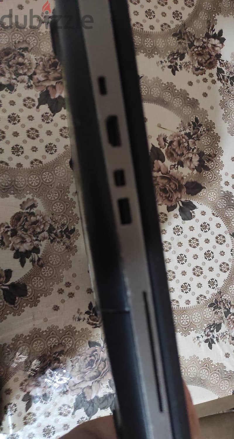 Dell Precision 7720 4