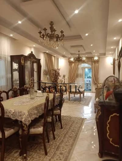 Apartment for sale in Obour City, 7th District, villas, one of the most prestigious areas in Obour, a district of palaces and villas. Prime location,