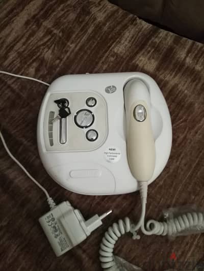 جهاز ليزر لازالة  الشعر حالة جديده