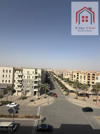 Very nice apartment semi furnished for rent in compound mivida