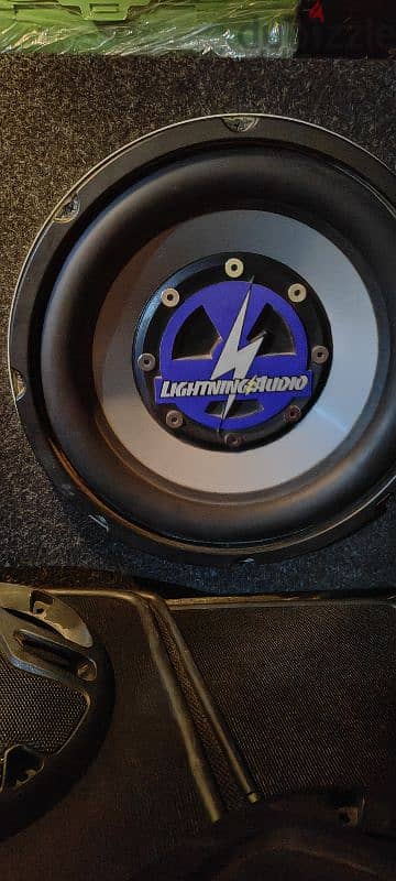 subwoofer Kenwood & lightingaudio 1