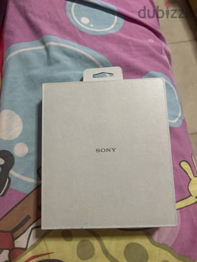 Headset for sale