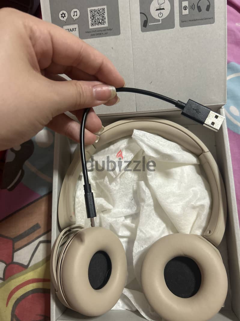 Headset for sale 4