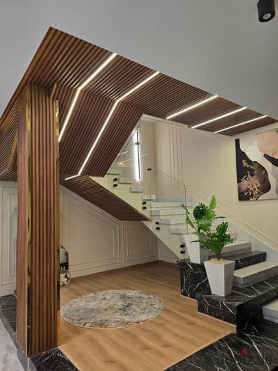 Townhouse for sale Mountain View October Park Ultra Super Lux finish