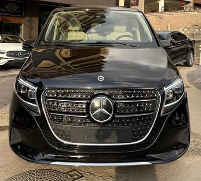 Mercedes Viano V300 2026 for rent with driver