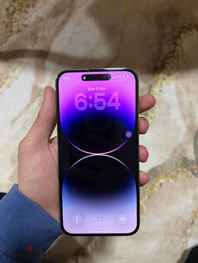 14 pro max 256 83% with box like zero