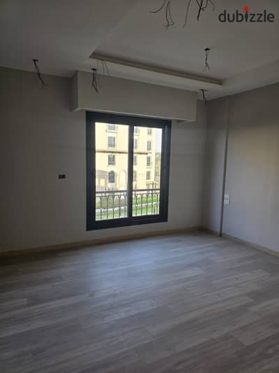 1 Bedrooms 75 sq.M Apartment for sale 5,500,000 EGP in Village West Compound, Sheikh Zayed