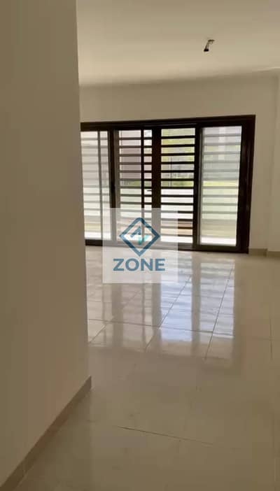 شقه للبيع مدينتي B15 باطلاله رائعه وسعر مميز