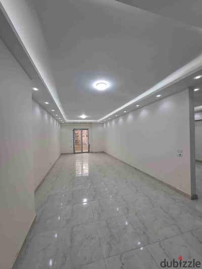 شقة للايجار أول سكن بالمطبخ في اللوتس الشماليه في التجمع الخامس