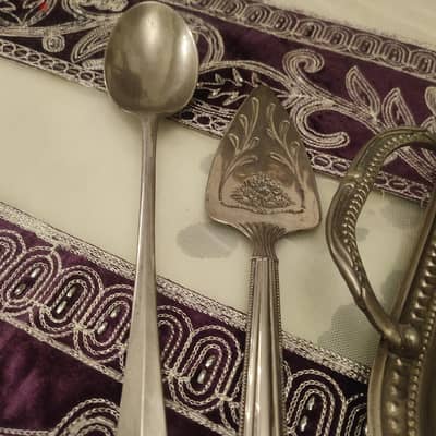 طقم فضيات