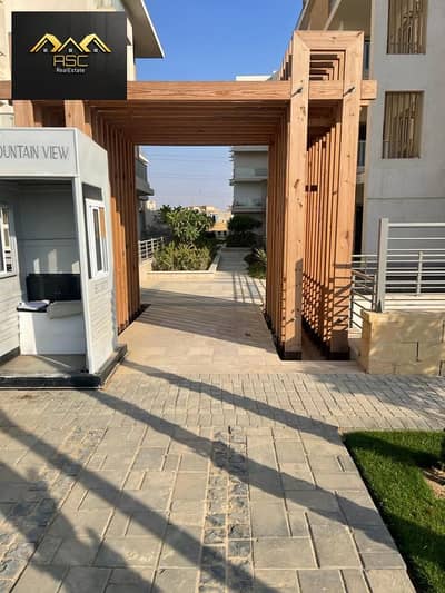بدون اوفر لسرعة البيع اقل مقدم شقه ارضي بجاردن كورنر - مرحلة club park فى ماونتن فيو اي سيتي اكتوبر فيو سنترال بارك و فيلات بحري - برايم لوكيشن . . . . .