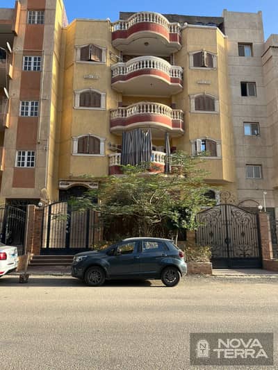 Building for Sale – District 2, Neighborhood 8 – 6 October-Behind MSA University