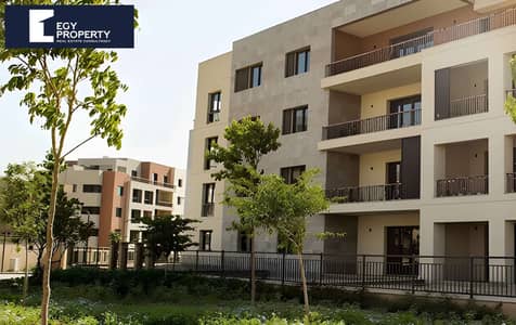 شقة للبيع موقع مميز جدا باقل سعر بالتقسيط لحد 2030 في ديستريكت 5 - التجمع الخامس  District 5