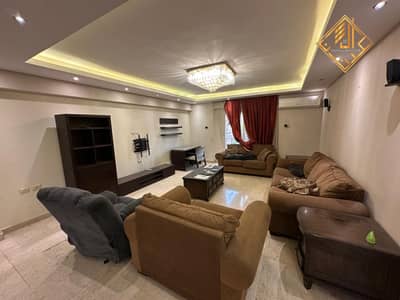 شقة للبيع فى الدقي _تفرعات البطل احمد عبد العزيز