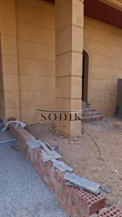 امتلك شقه 200 متر ارضى بجاردن50م  فى ِحى الفيلات والقصور نص تشطيب يعنى هتشطب على مزاجك ِِ