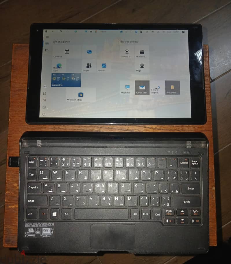 Alcatel 2 in 1 laptop tablet 1
