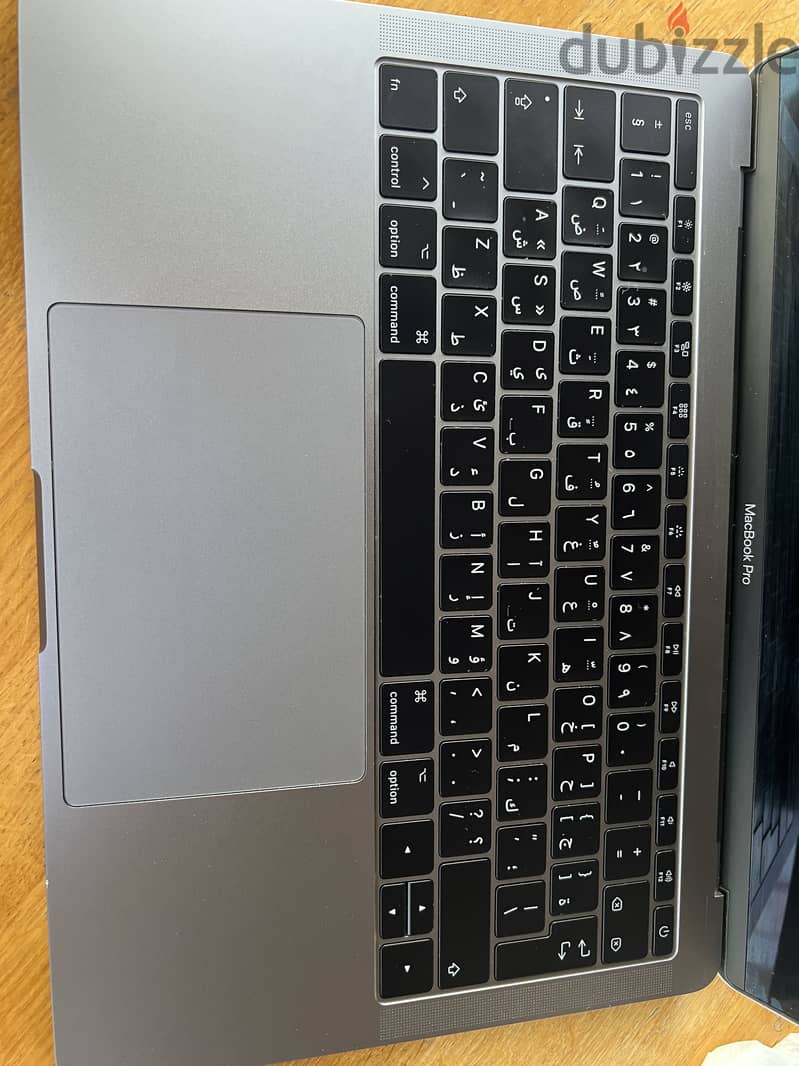 Mac book pro 13 inch 1