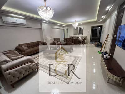 Apartment for rent in Al Rehab, 3 bedrooms and 3 bathrooms, close to services, high-end finishes 