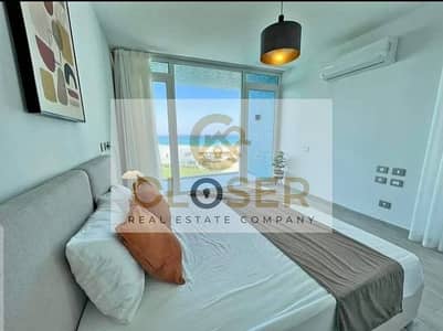 شاليه للبيع مفروش و متشطب بالكامل في الساحل الشمالي North Coast بجوار فندق ريكسوس بالتقسيط ع 5 سنوات