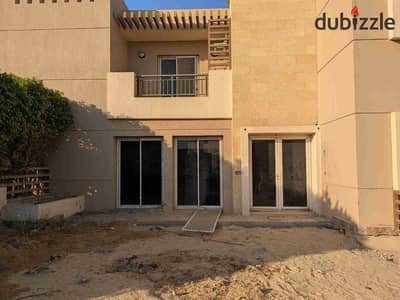 فيلا للبيع كمباوند تاج سيتي بسعر مميز جداا
