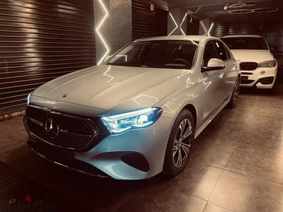 Mercedes E200 Model 2025 5000 Km بها محاور