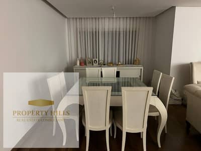 شقه كامله التشطيب بمقدم 200 الف تقسيط حتي 15 سنه متشطبه بالكامل فيو دايركت علي ليك ولاند Fully finished apartmentسكيب كمبوند كامل الخدامات