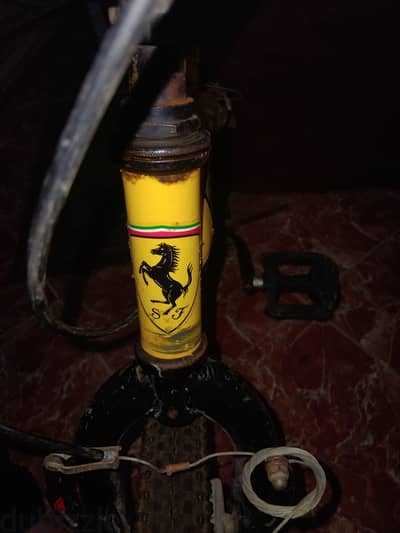 عجله فراري مقاس ١٦