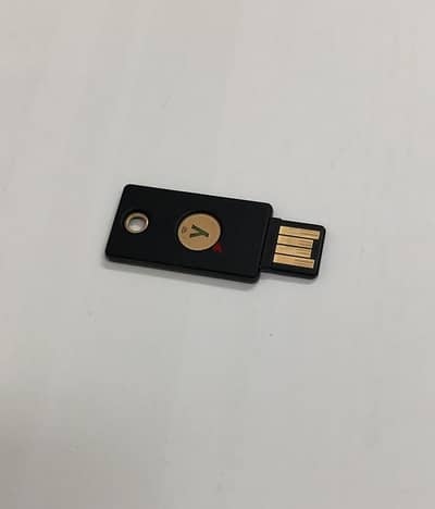 YubiKey 5 NFC